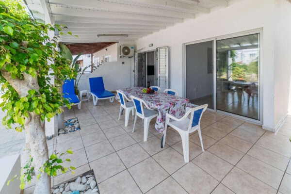 Veranda 2